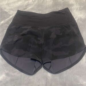 Lululemon speed up high rise size 4, 4 inch